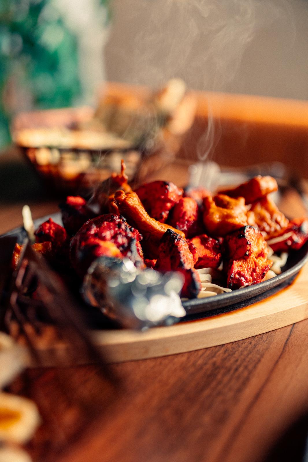 Heiß aus dem Tandoor – Namaste India Leonberg
